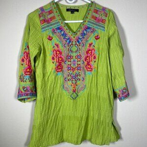 Calessa Women's 3/4 Bell Sleeve Lime Green Embroidered Floral Top Small!